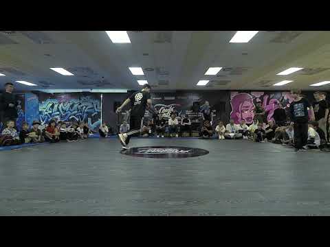 POWERMOVE Kids ↔ Serg vs Jonny ↔ 1'8 ↔ COMBONATION x3 #combonationX3 #bmvideo смотреть онлайн