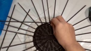 МК. Чашка-конфетница из газетных трубочек. Ч.2