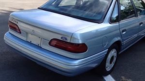 1993 Ford Taurus GL