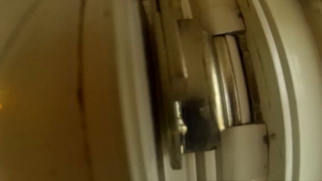 Замена уплотнителя на окнах Veka. Тестируем Schlegel ql-9646 и EPDM. смотреть онлайн