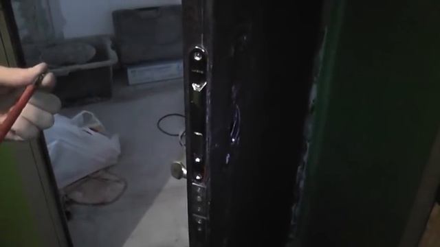 Замена замков в металлической двери смотреть онлайн