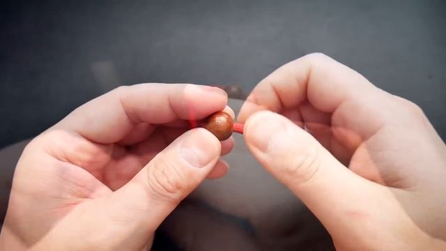 How To Make A Beaded Bracelet | Adjustable Wooden Beaded Paracord Bracelet Tutorial смотреть онлайн