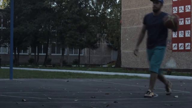 тестируем кроссы! Баскет. слэм-данк. test sneakers! Basketball slam dunk (eng subs) смотреть онлайн