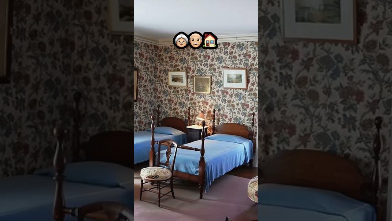 Когда ночуешь в доме бабушки и дедушки #shorts #youtubeshorts #youtube смотреть онлайн