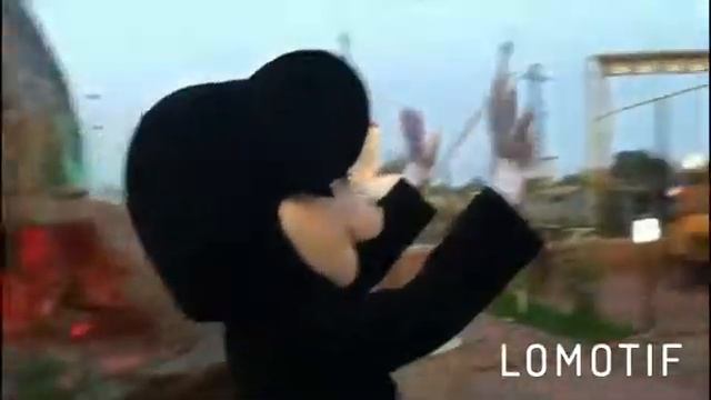 Микки маус на день рождении в Уллучае. 19 октября. 2019 смотреть онлайн