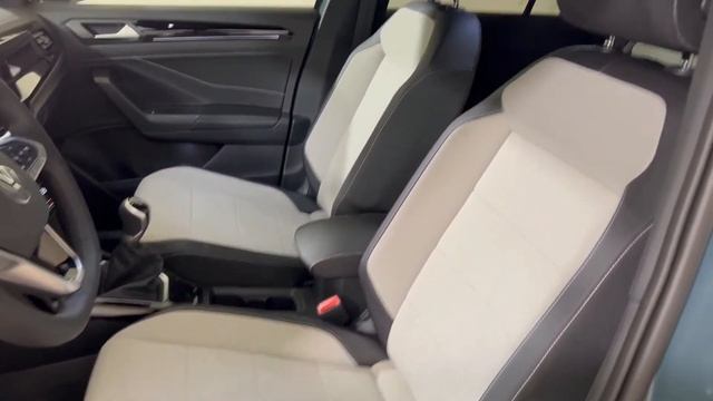 Volkswagen Nuova T Roc 1 0 TSI Style Petroleum Blue 145655 смотреть онлайн