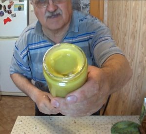 Эффективная мазь  для больных суставов своими руками дома..mp4