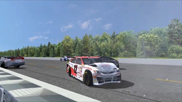 NASCAR Racing 2003 Season Crashes: Pocono Edition смотреть онлайн