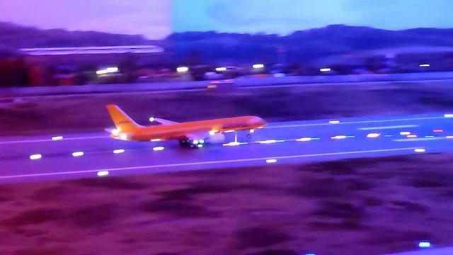 Гамбург. Музей Миниатюры. Аэропорт. Ночь. Взлет. смотреть онлайн