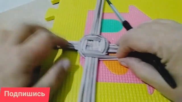 Круг из трубочек/бумажная лоза