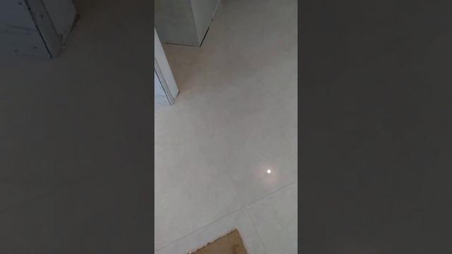 Удаления налёта от эпоксидной затирке Мапей Керапокси без клинера. смотреть онлайн