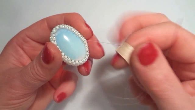 Свадебное украшение. Часть 3. Оплетение овального кабошона.