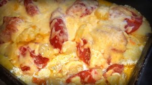 Кабачки с картофелем и помидорами в духовке / Простой рецепт.