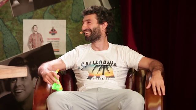 Таир [QI] - как используют обморочных коз? (Самый Умный Комик 2015) смотреть онлайн