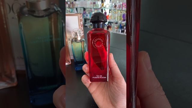 Hermes eau de rhubarbe ecarlate Hermes un jardin apres la mousson смотреть онлайн