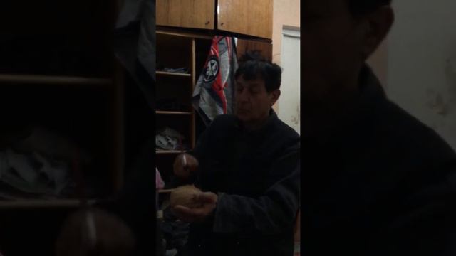 Как легко и просто разбить кокос дома