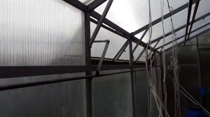 Самодельное Автоматическое проветривание теплицы!