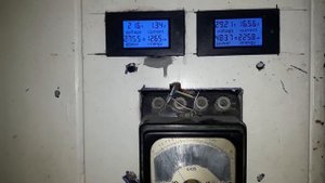 Работа ветрогенератора МОГУЧИЙ при ветре 4 метра в секунду , установка системы для отопления