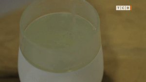 Почему китайцы в любой ситуации пьют горячую воду