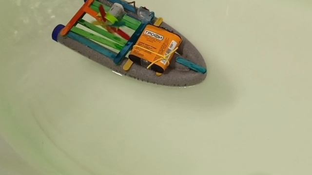 Мои поделки. "Лучше изобретать, чем в телефон залипать.))". смотреть онлайн