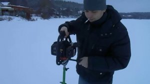 бензодрель Hitachi-ледобур