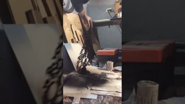 Bosch PFS 2000 красит эмалью смотреть онлайн