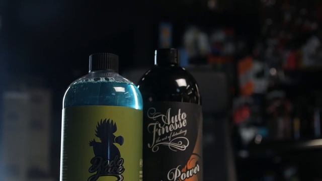 Какие составы подходят для ухода за автомобилем в зимнее время?