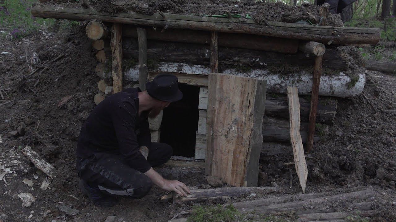 ПОСТРОИЛ ИЗБУ БЕЗ ЕДИНОГО ГВОЗДЯ! ПЕРВАЯ НОЧЁВКА!