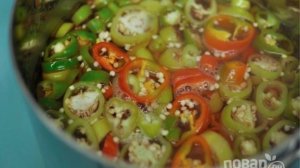 Перец острый маринованный
