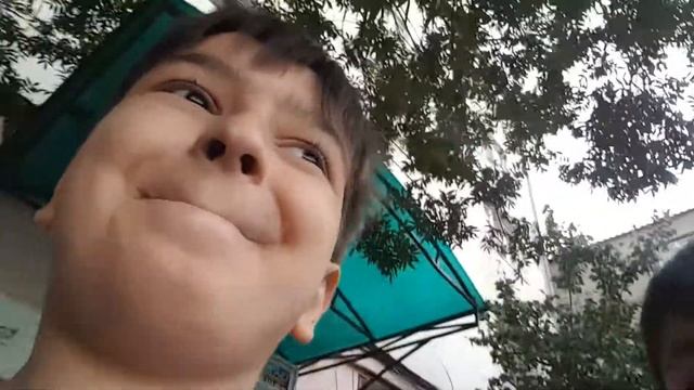 Мое видео в новом дворе с новыми классными друзьями!!! смотреть онлайн