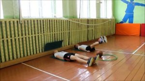 Круговая тренировка в школе .