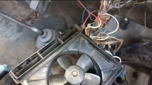 Потекла печка ВАЗ 2107 замена прокладок на силиконовые.