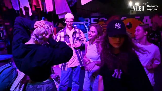 На «Юбилейном пляже» открылся «азиатский маркет» смотреть онлайн