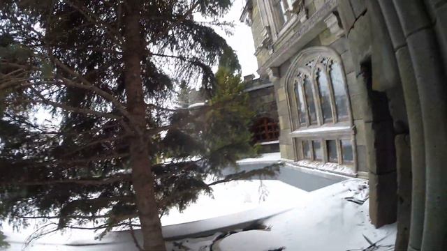 Замок Гарибальди. Если ехать, то летом. смотреть онлайн