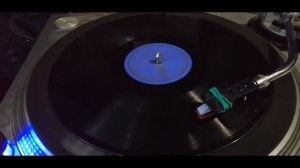 Клавдия Шульженко - "Девушка милая"