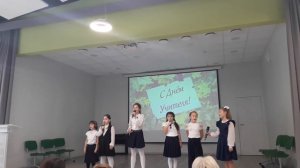 Учитель, муз. Константин Панкратов, сл. Константин Ибряев, мировая премьера, солисты хора Соловушки