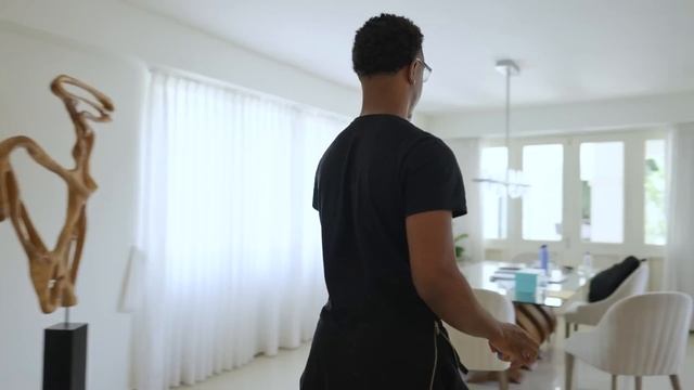 A Day in the Life of a Millionaire Day Trader in Puerto Rico смотреть онлайн