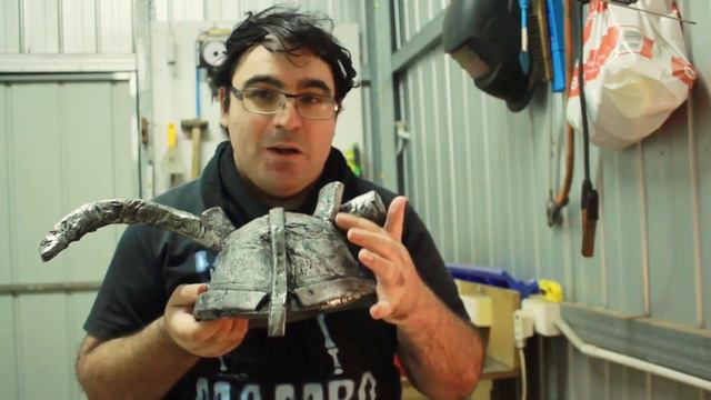 #Insomniacraft Vlog - One Half Horn Helmet смотреть онлайн