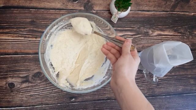 Оладьи на кефире. Завтрак за 10 минут. смотреть онлайн