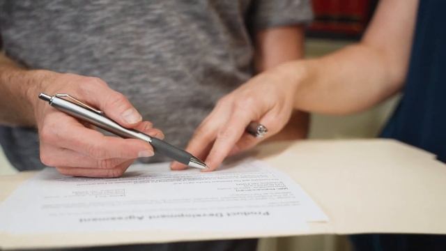 С кем останется ребенок после развода - Адвокат по гражданским делам смотреть онлайн