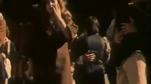 Женщина, которая поёт Алла Пугачёва Ты не стал судьбой из фильма