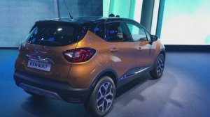 2017 Renault Captur facelift walkaround at Geneva Motor Show 2017