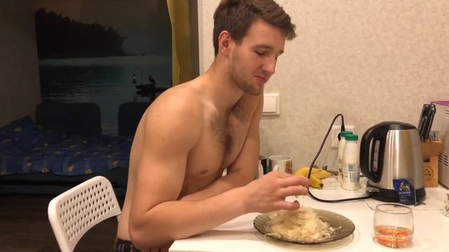 Ем СТЕКЛОВАТУ наспор! смотреть онлайн