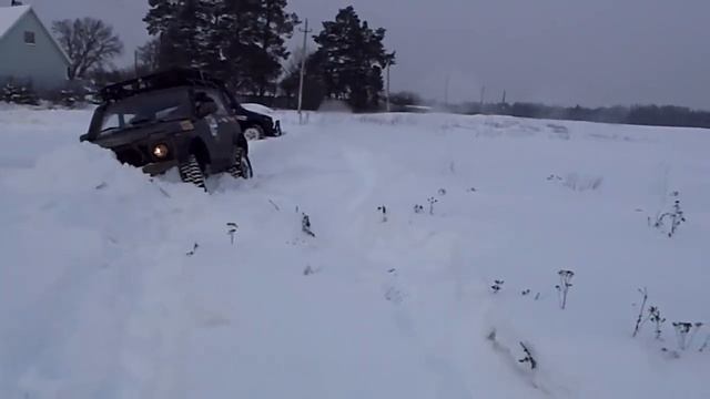 На лебёдке по глубокому снегу смотреть онлайн