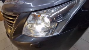 Toyota Avensis. Замена биксенона на Тёплый BI-LED двухчиповые линзы Zorkiy Bengal Tiger F40 4300K.