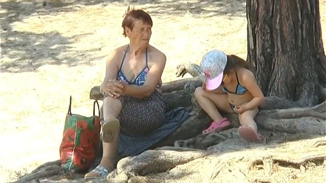 В Харькове купальный сезон стартует на 2 недели раньше смотреть онлайн