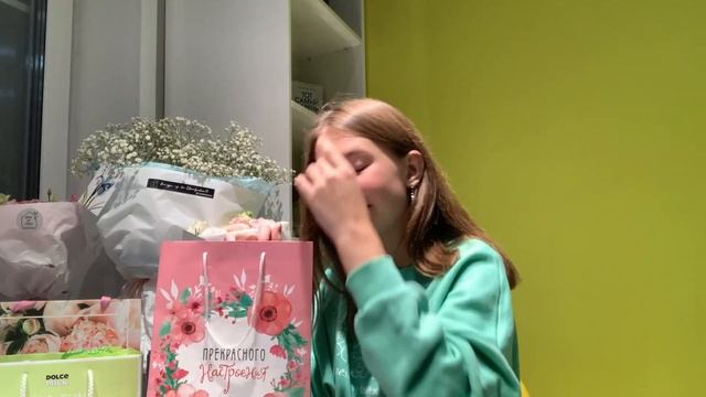 Мои подарки на ДЕНЬ РОЖДЕНИЯ ? // что мне подарили? смотреть онлайн