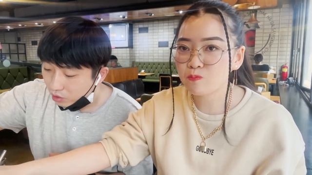 ЕШЬ И ПЕЙ СКОЛЬКО ХОЧЕШЬ НА 1000 РУБЛЕЙ! БЕЗЛИМИТНАЯ ЕДА В КОРЕЕ! НИКОЛАЙ ПО-КОРЕЙСКИ смотреть онлайн