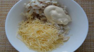 Запеченные роллы с кальмаром