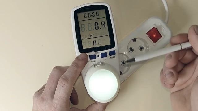 Как замерить расход электричества и мощность техники. ВАТТМЕТР C Aliexpress
